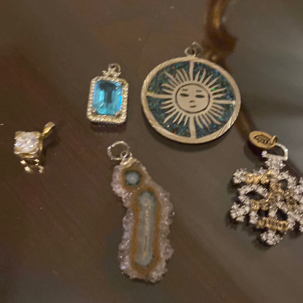 Necklace pendants